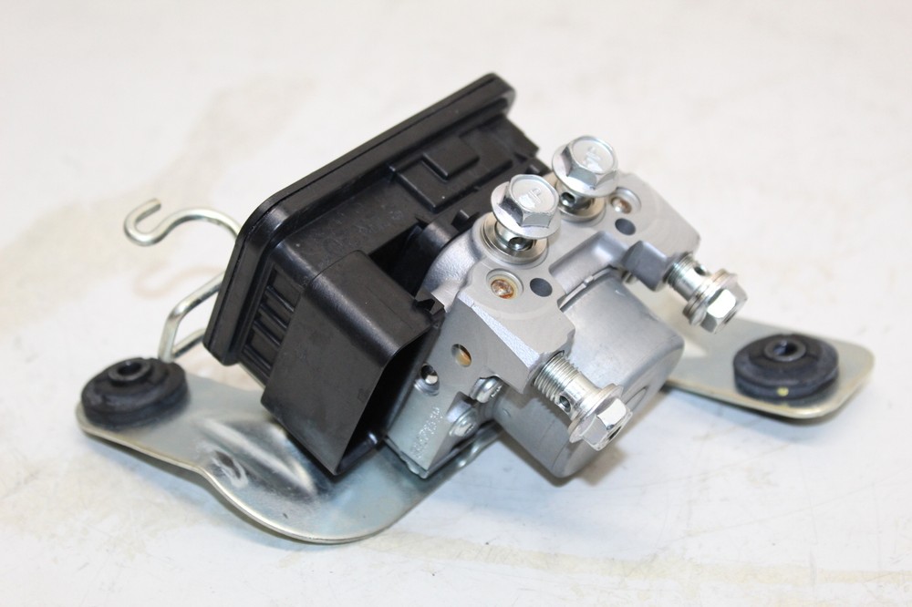 2018 17-23 Suzuki Gsxr1000r Abs Pump Unit Module