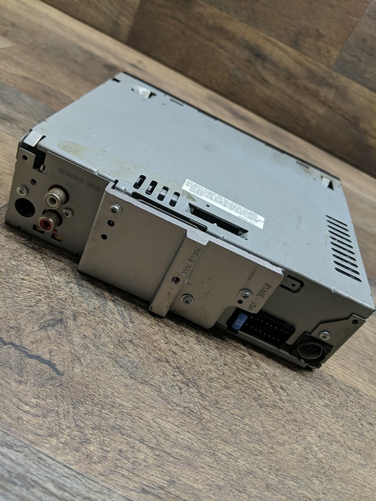 JVC KD-R310 CAR STEREO