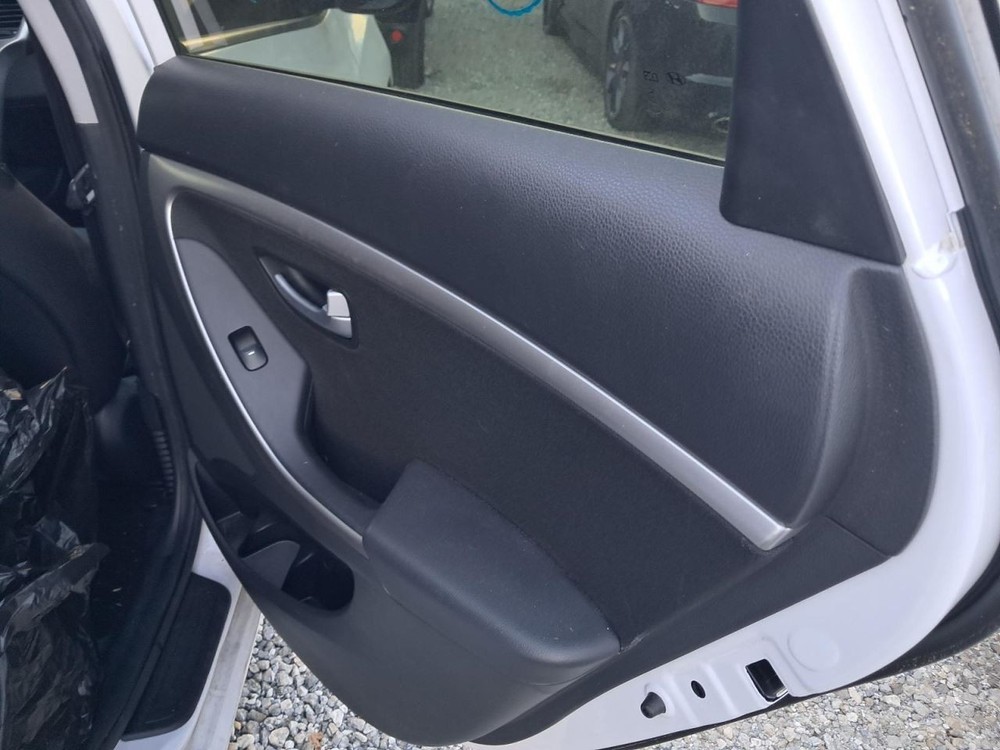 ELANTRA 2016 Glove Box 4897738