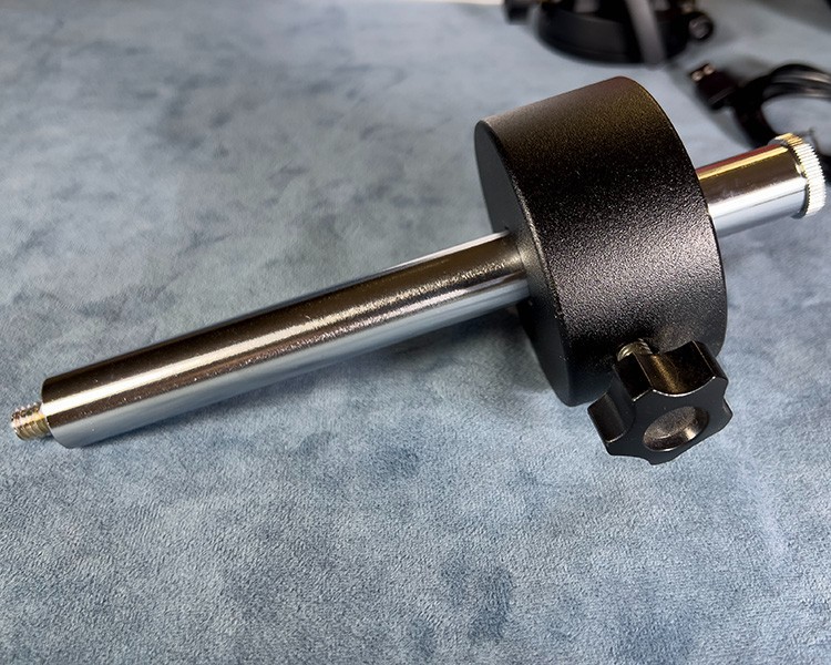 iOptron SkyGuider Pro Camera Mount + Polar Scope and Green Laser Pointer