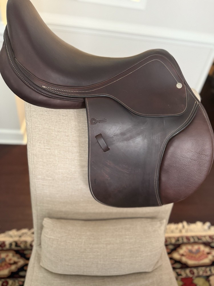 Dover Circut Saddle 17.5
