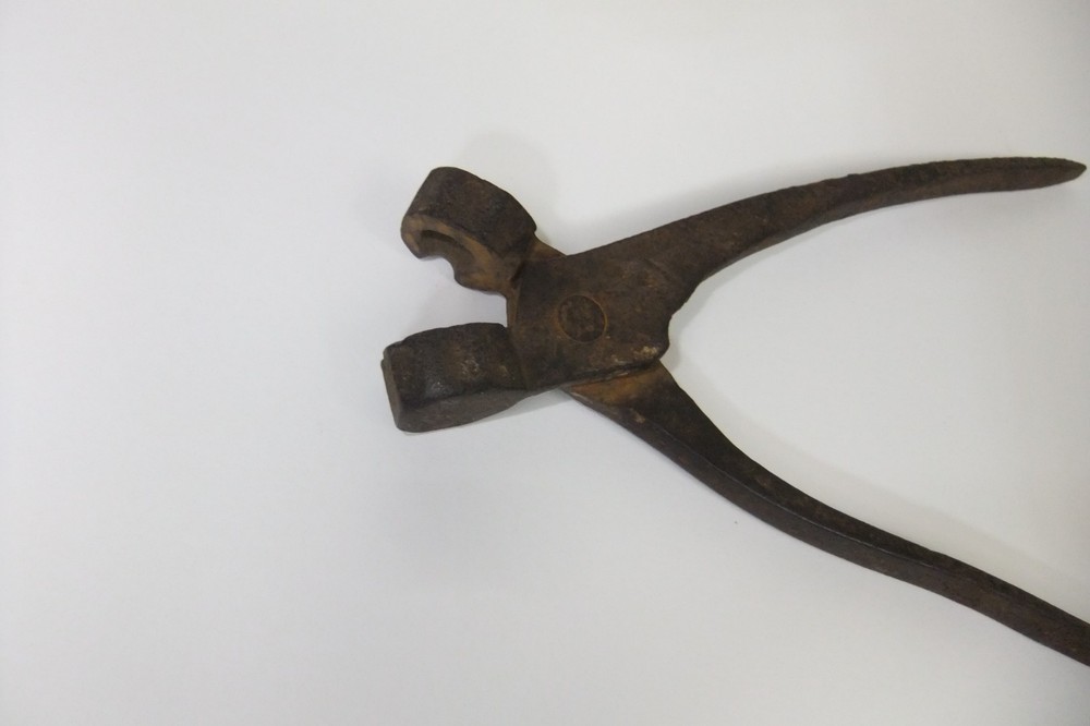 Antique Muzzleloader Shot Ball Mold
