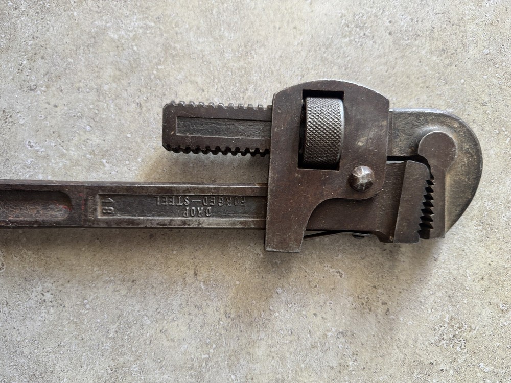 Vintage Dunlap 18in Pipe Wrench