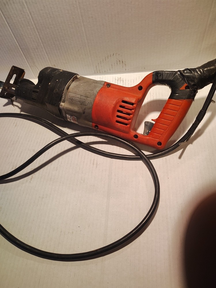 Milwaukee Sawzall 6509