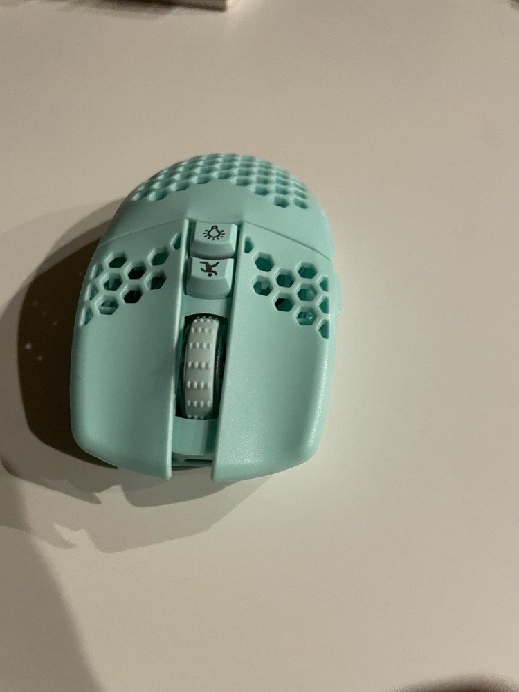 Glorious Model O Light Blue Gaming Mouse Ergonomic Optical 6-Button Scroll Wheel