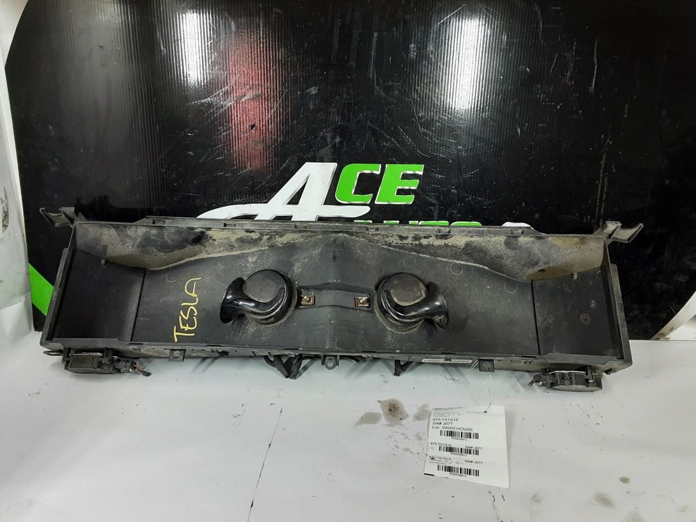 TESLA MODEL S   2015 Air Shutter 638812