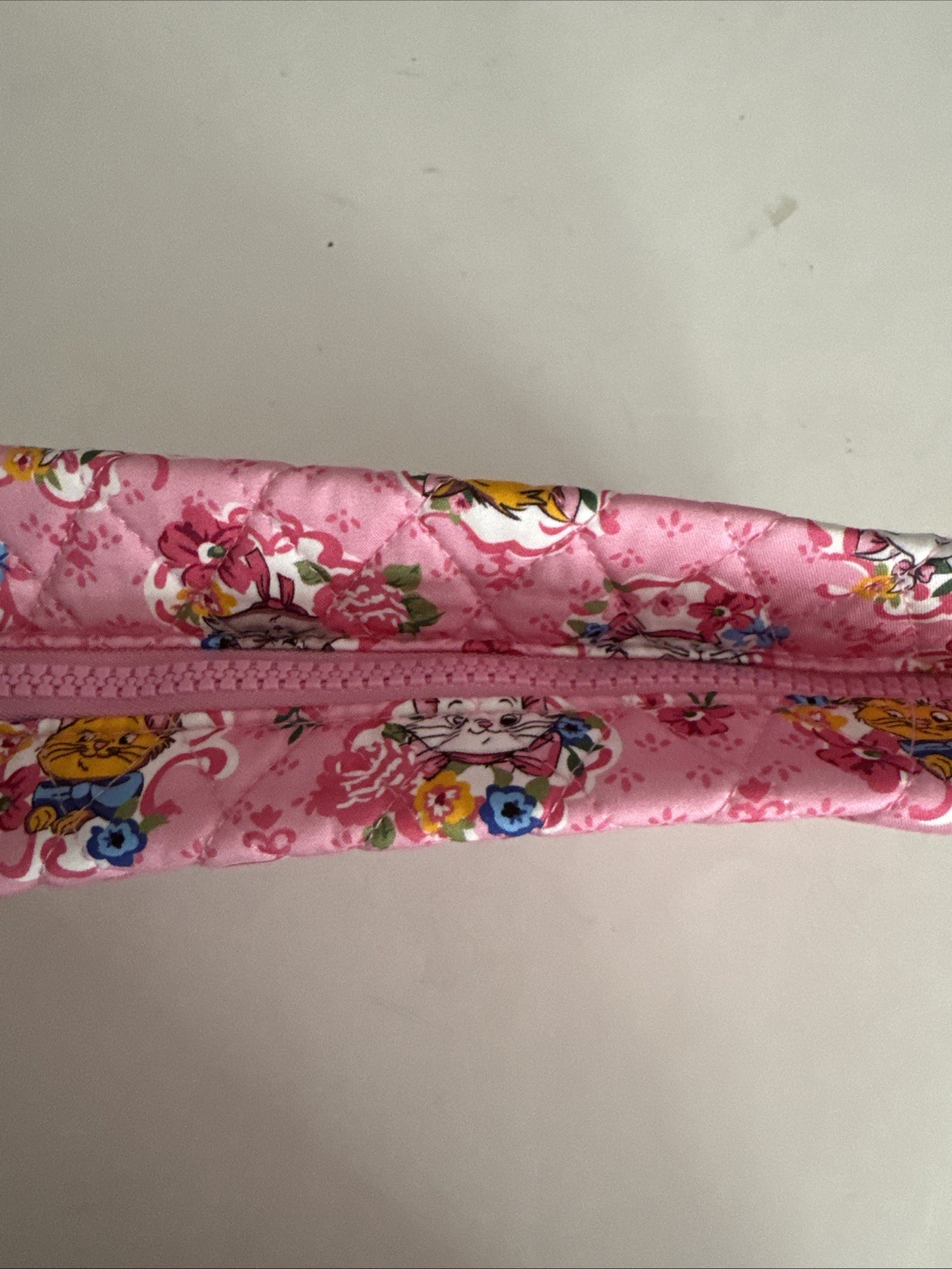 Vera Bradley x Disney The Aristocats Premium Cotton Medium Cosmetic Bag NWT