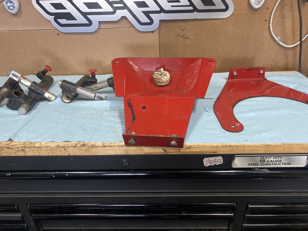 Branick 7600 Strut Spring Compressor Parts Not Complete.