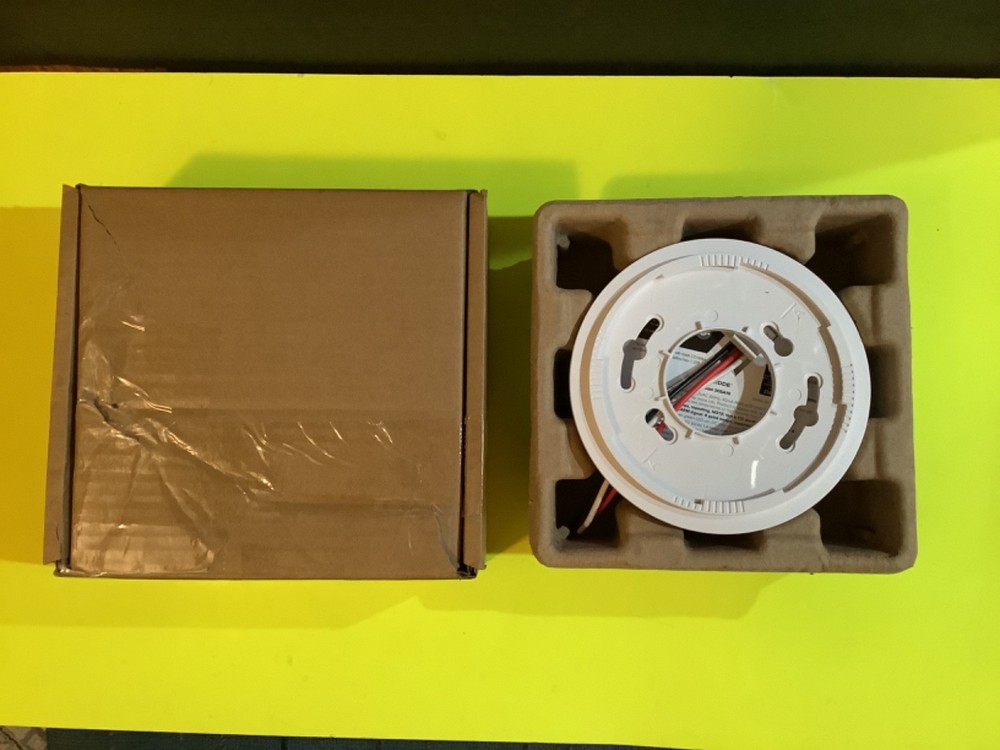 Kidde Model 20SA10 Hardwired Smoke Detector, 10-Year Battery, Interconnectable