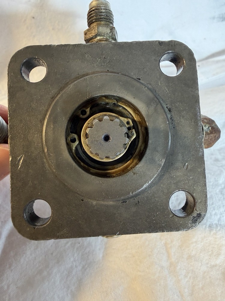 Lear Siegler Fuel Pump RG17980