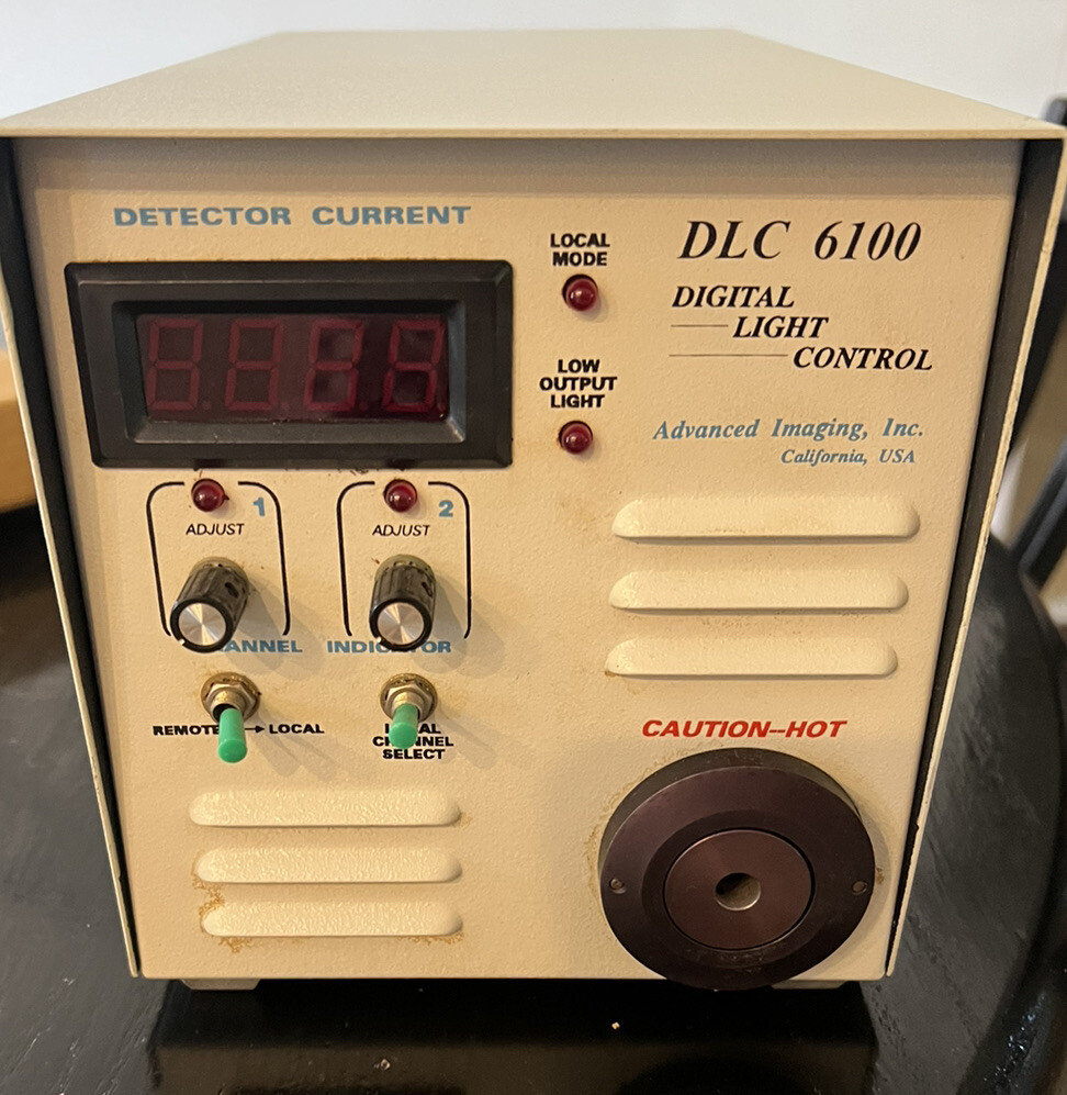Used Advanced Imaging DLC-6100 Fiber Optic Light Source Current LCD, 115VAC