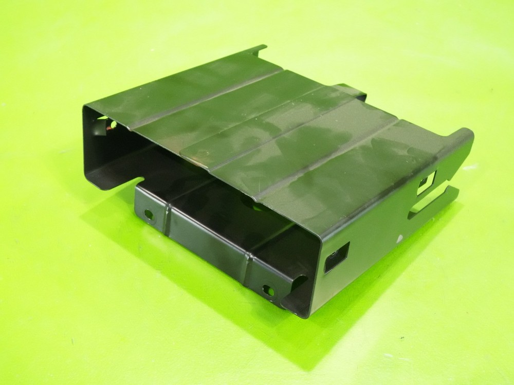 00-06 Audi TT OEM navigation GPS unit computer control mount bracket 8N8919976