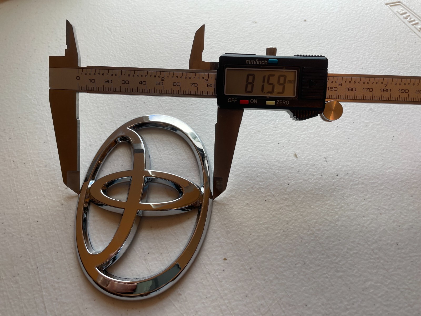 Toyota Grill Emblem Chrome Logo Badge for Corolla Camry Matrix