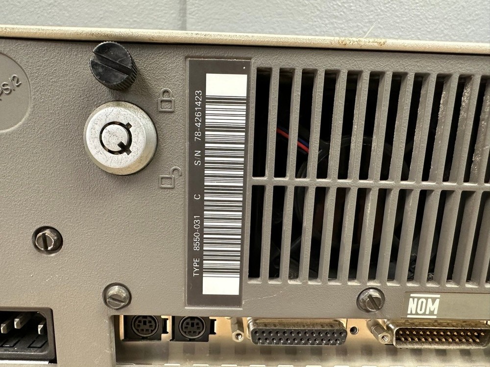 IBM Personal System/2 PS/2 Model 50 8550-031 Computer