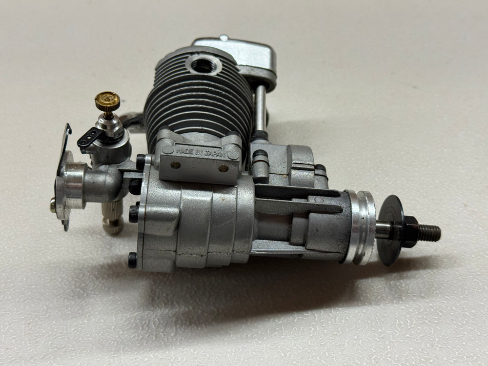 Saito FA-45 Four Stroke Hemi-Head RC Airplane Engine