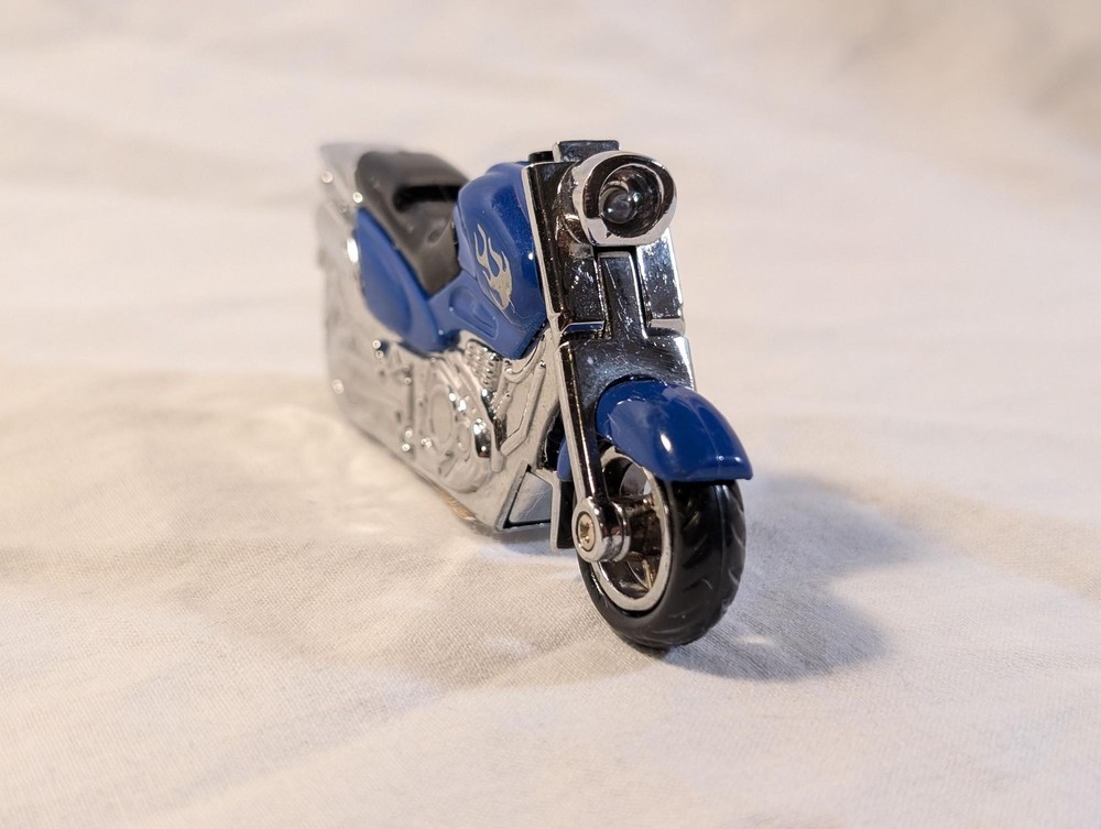 Vintage Blue Motorcycle Pocket Cigarette Cool Lighter with light!