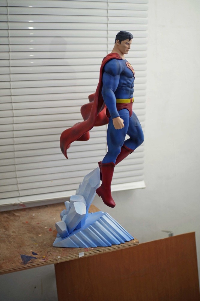 DC Universe Superman Statue 1ft tall
