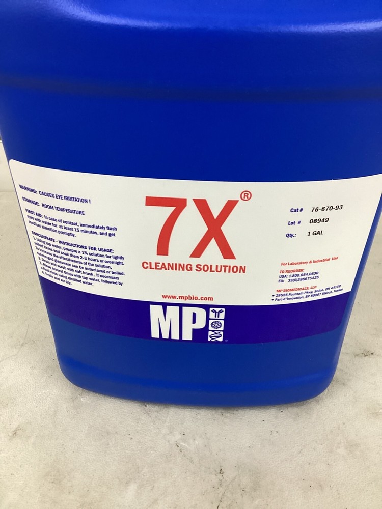 MP BIOMEDICAL 097667093 Laboratory Cleaning Solution: 1 gal Container Size,