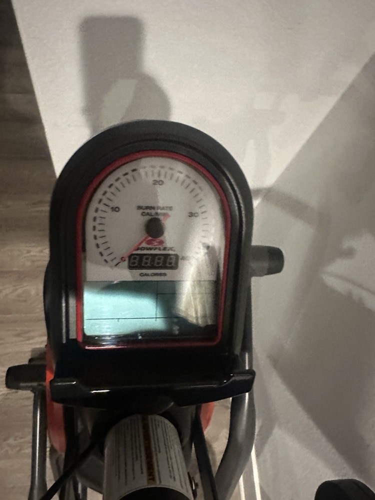 Bowflex Max Trainer M3 Eliptical - Black (100358) ( local pick up)