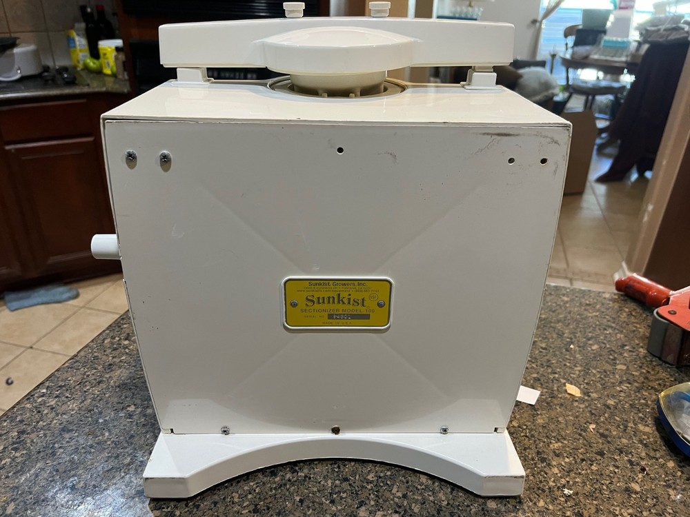 Sunkist S-102 6-Wedge Sectionizer