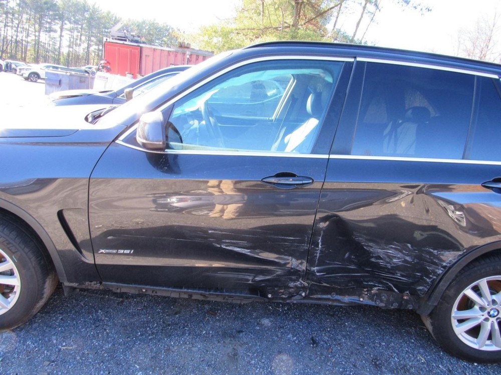 X5 2015 Glove Box 1101286