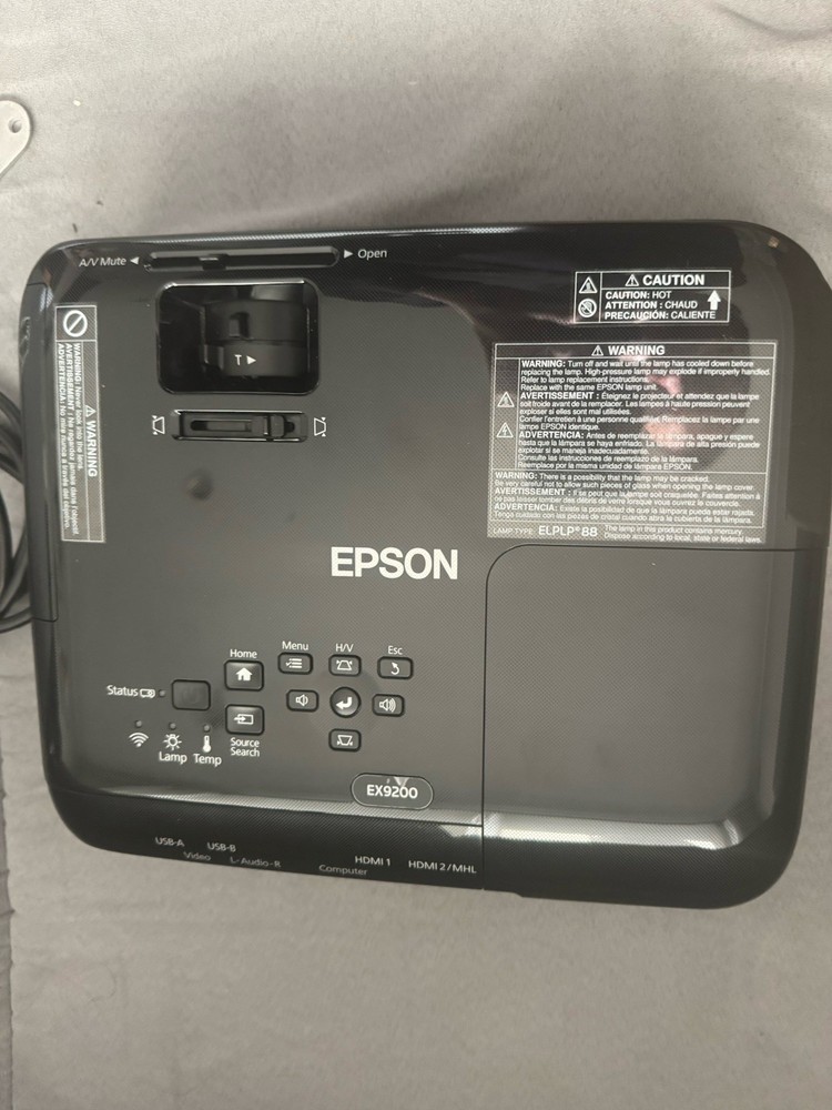Epson EX9200 H722A LCD Projector With Ceiling Mount, Remote, Cable