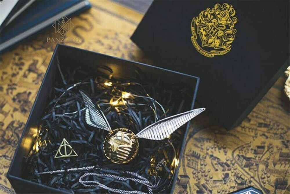 Harry Potter Platinum Wing Golden Snitch Ring Box Jewelry Storage Necklace Chain