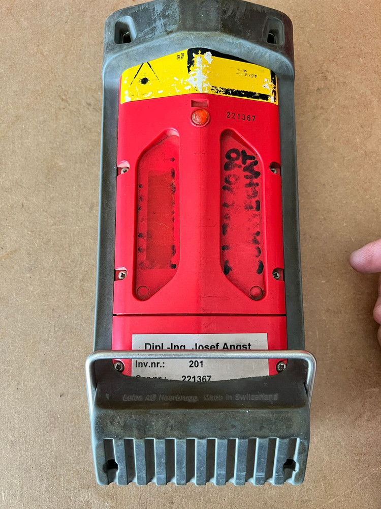 Leica DISTO (defect)