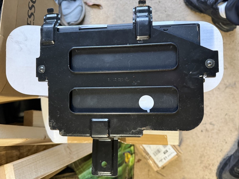 Original Renault Alpine 8200002589A