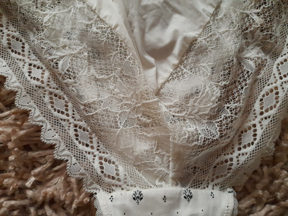 EX CHAIN M&S - WOMENS IVORY WHITE PATTERNED/LACEY KNICKERS - SIZE 16