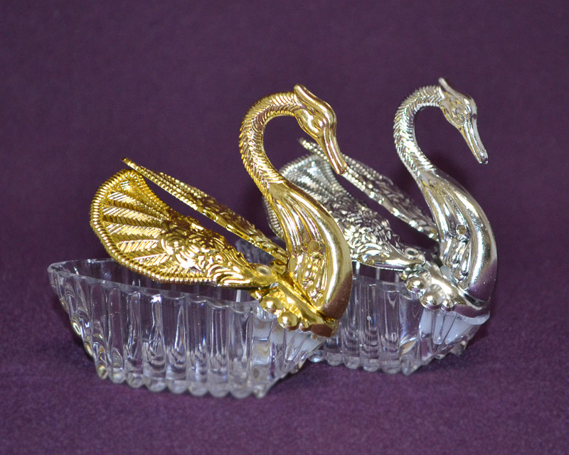 12PCS Romantic Swan Wedding Favor Boxes Candy Box Quince Wedding Favors Gift