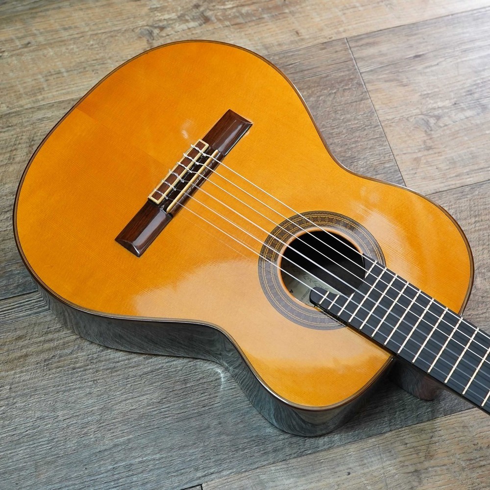 ARIA AC85A