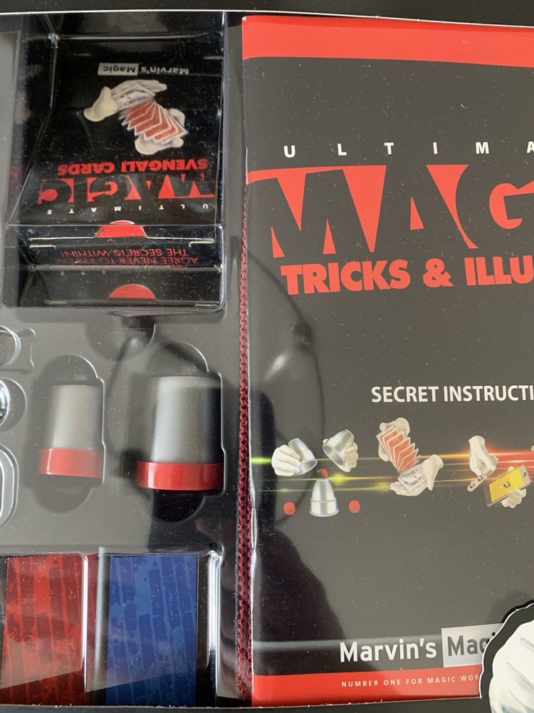 Marvin's Magic - Kids Magic Set - 400 Ultimate Magic Tricks