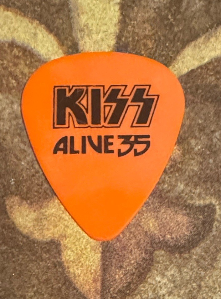Kiss Alive 35 Paul Stanley  Guitar Pick Voodoo Fest New Orleans 2009