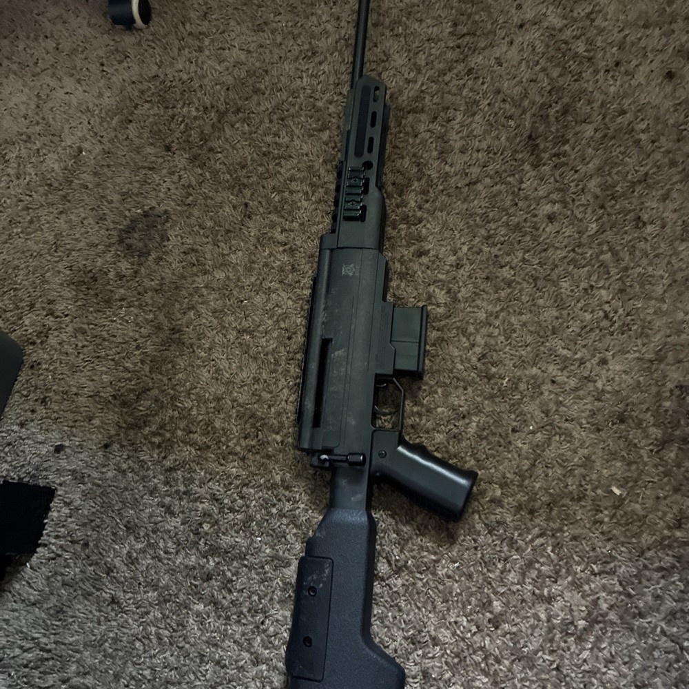 Black ops airsoft rifle