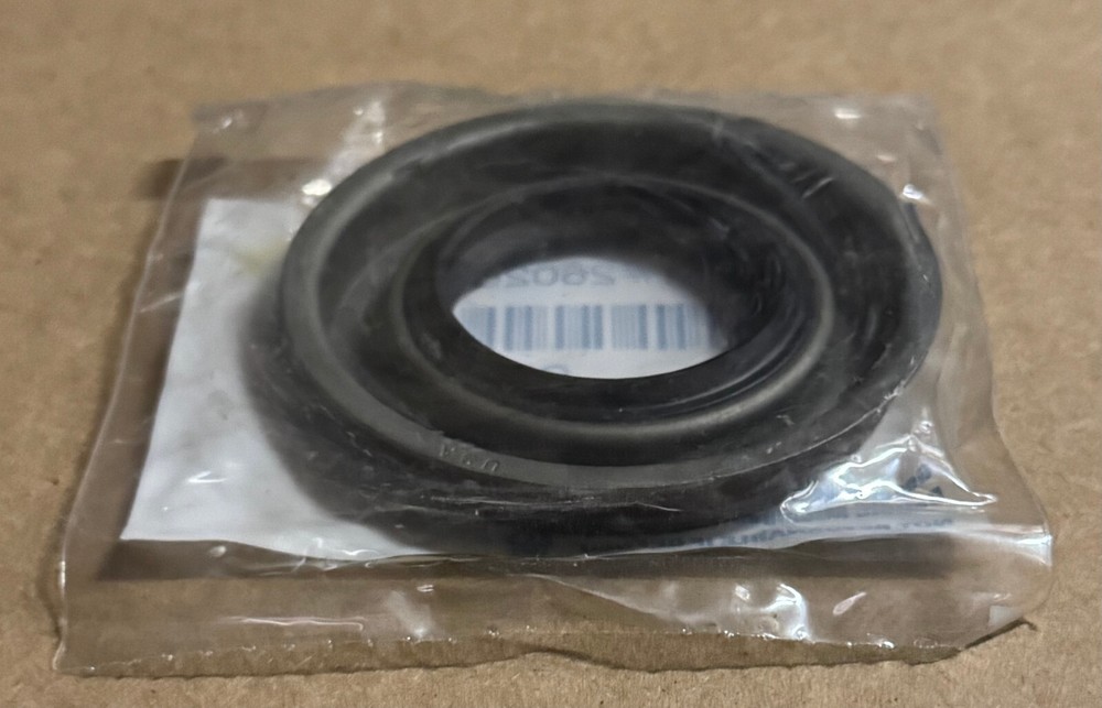 NOS GM Differential Drive Seal #26026792