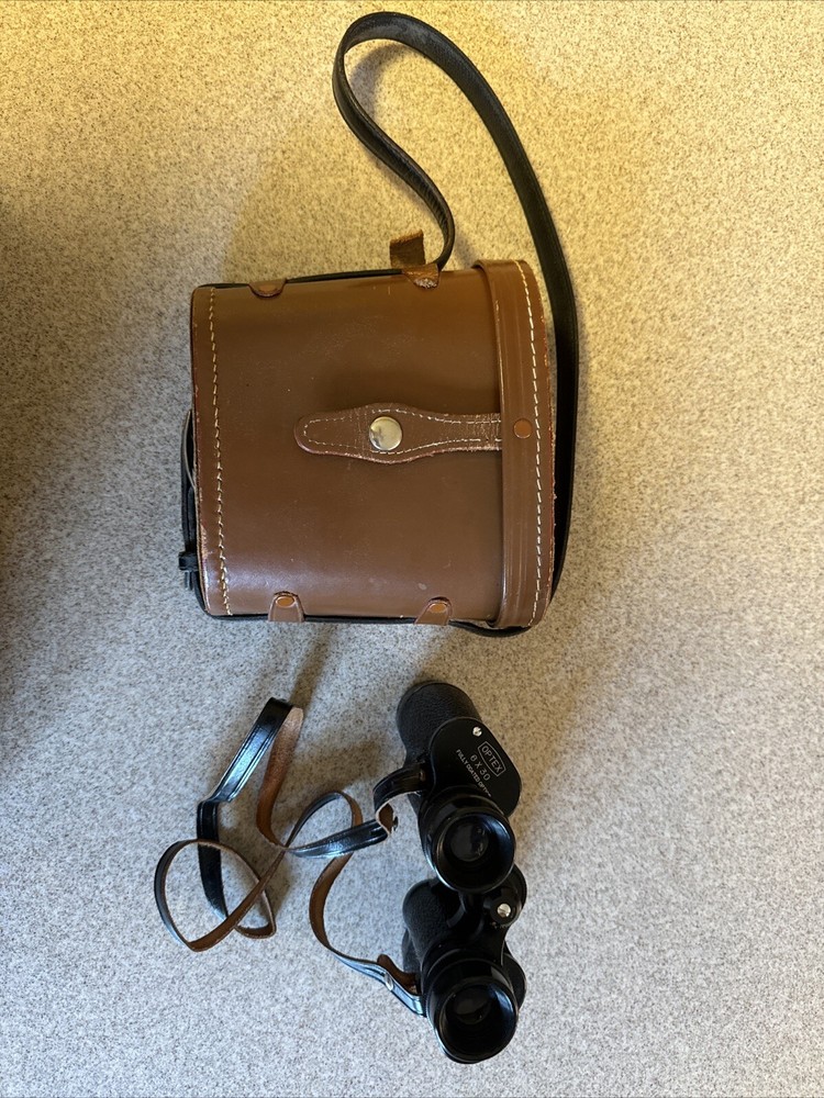 OPTIX 6x30 BINOCULARS AND CROWN CARRY CASE W/ STRAP