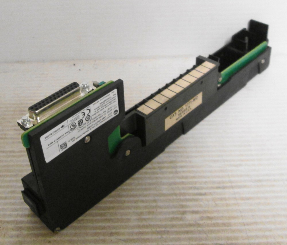 Allen-Bradley 1492-CM1771-LA003 Swing Arm Conversion Module 8A 30VDC