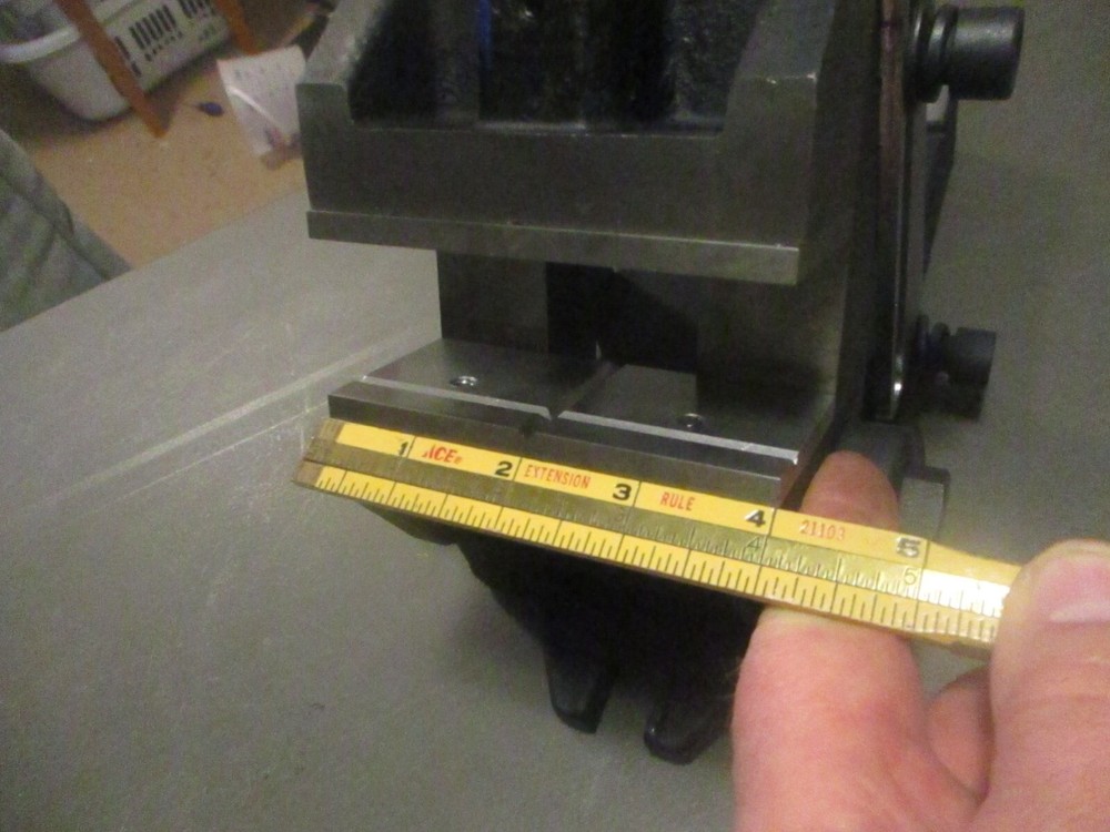 Dayton 4Tk07 4" Machine Vise With Angle Base