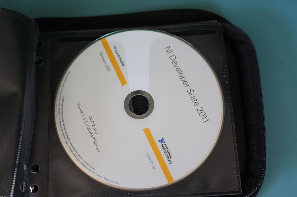 NATIONAL INSTRUMENTS DS2 NI DEVELOPER SUITE 2011 VTG SOFTWARE 4 DISKS + CASE