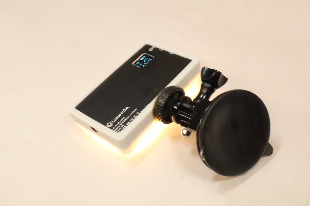 Lume Cube LC-PANELMINI1 5W Bicolor Panel Mini LED w/ Suction Cup Mount