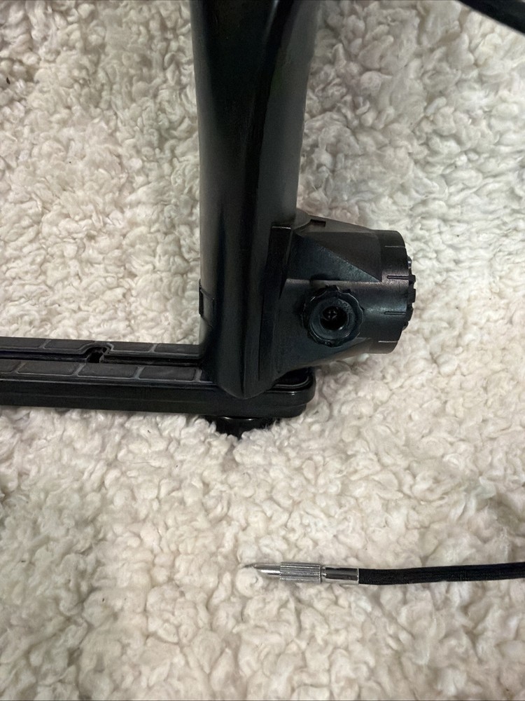 Sunpak Left Hand Grip, Shutter release Cable And Handle Mount