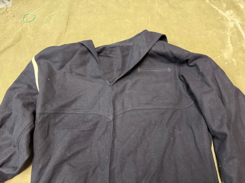 ORIGINAL WWII US NAVY EM DRESS "BLUES" JUMPER SHIRT- MEDIUM/LARGE 42R