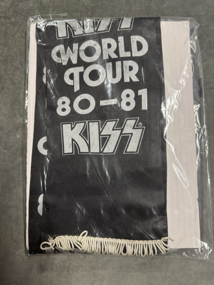 KISS World Tour 80-81 Concert Scarf Banner Black,silver Fringe AustralianAucoin