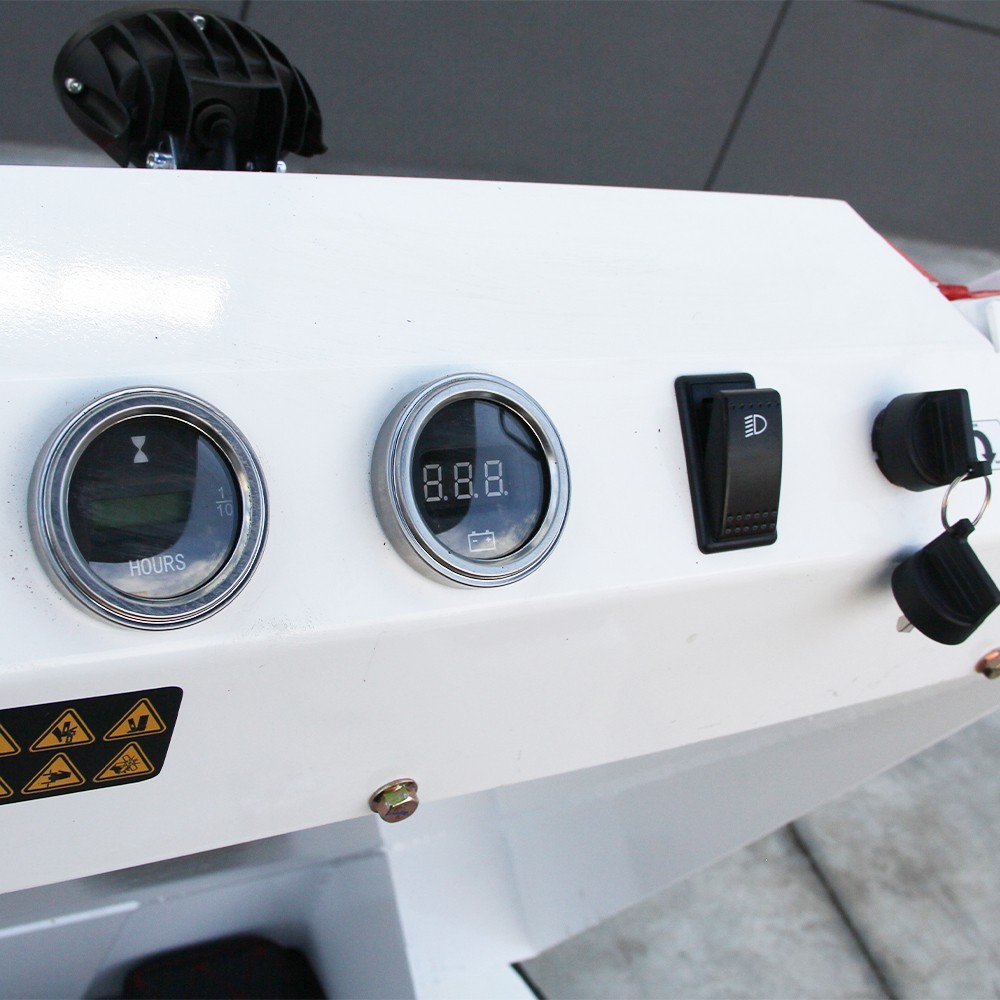 Mini Skid Steer Loader 13.5 hp Hydraulic System, B&S Engine