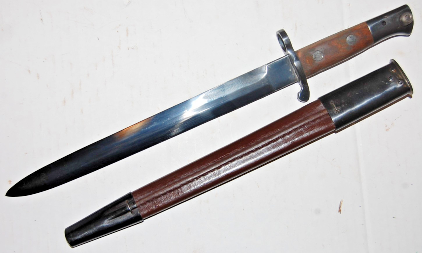 British .303 Enfield P1903 #I Mk III SMLE Bayonet & Scabbard - WWI Reproduction