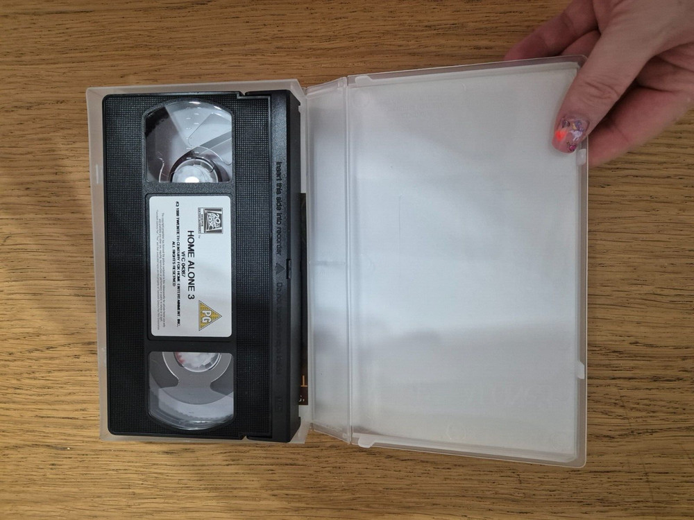 VHS Tape - Home Alone 3
