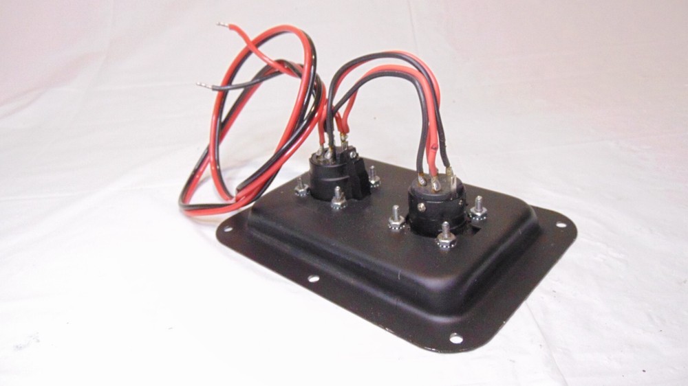 Subwoofer Speaker Connection/ link box large