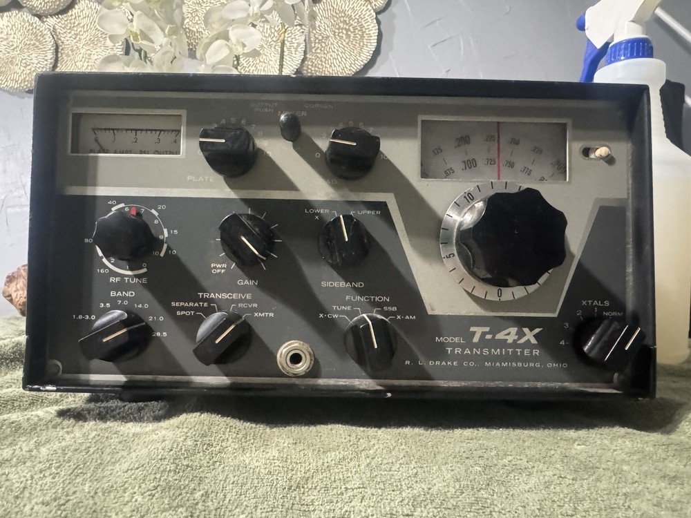 Drake T-4X Transmitter —  ( No Tested )