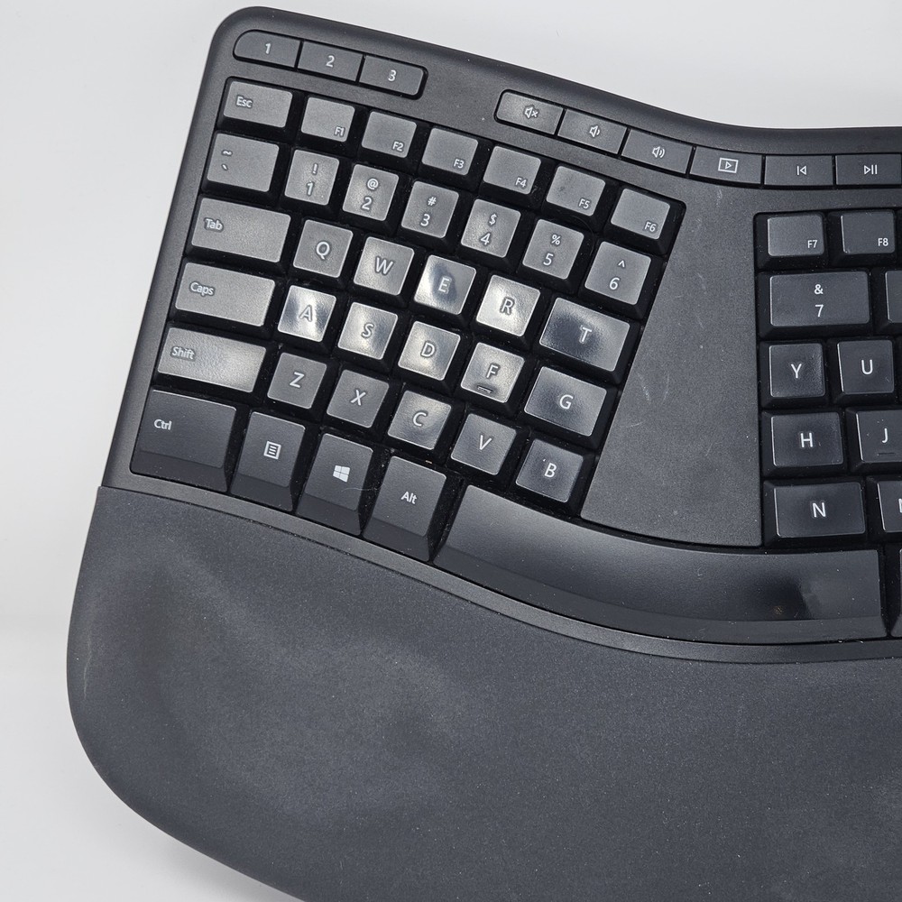 Microsoft Sculpt Ergonomic Keyboard USB Wired Split Design with Palm Rest